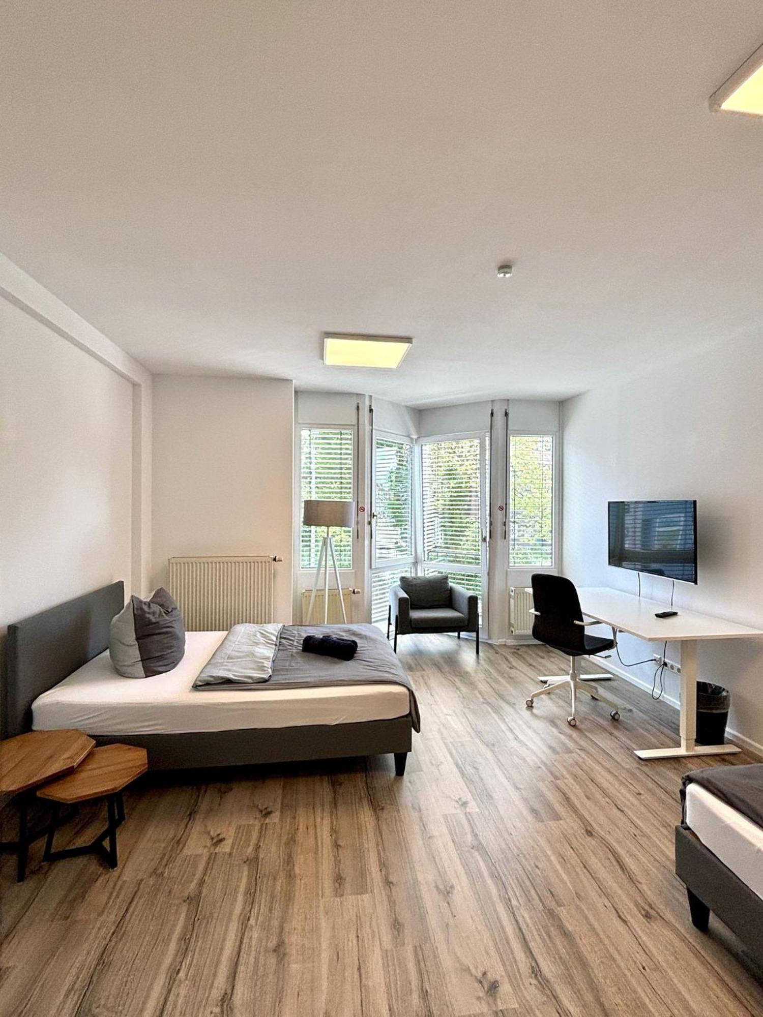 Check In By Beone Hotel วิลลิงเงน-ชเวนนิงเงน ภายนอก รูปภาพ